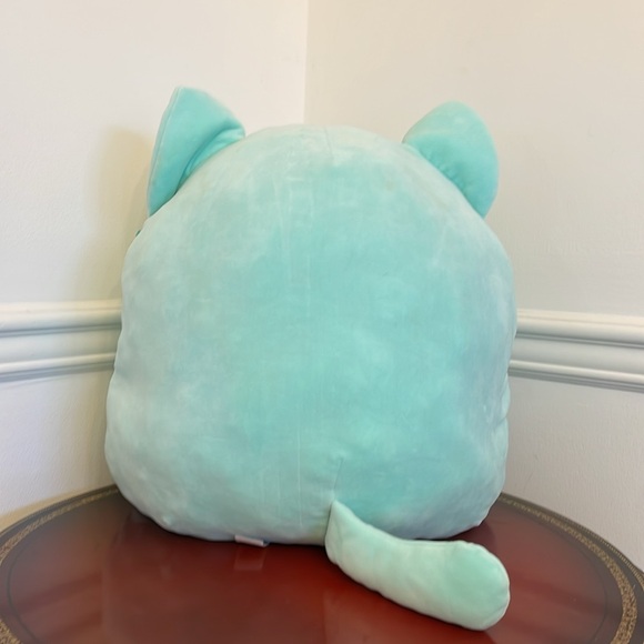 NWOT 16-in Corinna Rainbow Squishmallow RARE, EXCELLENT condition great gift! - Picture 3 of 16